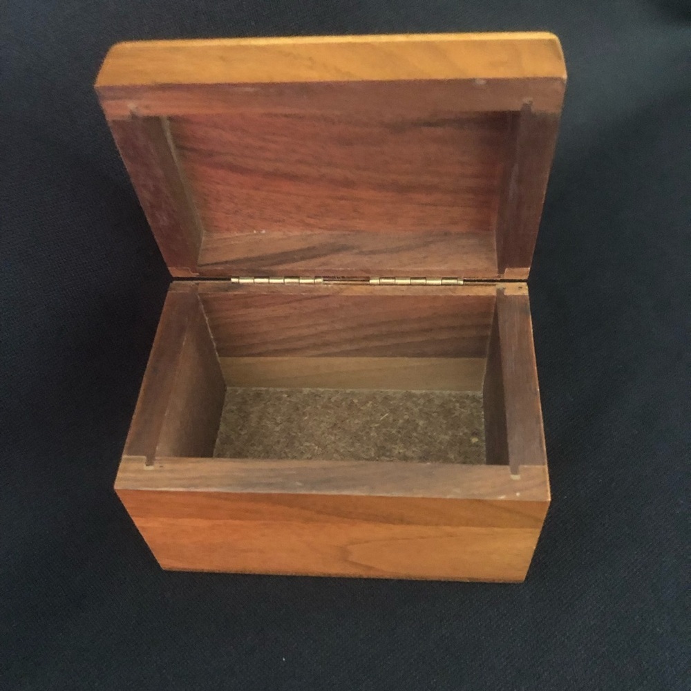 Vintage Lasercraft Walnut Oak Box Ship Sail Business Card Holder Trinket Box - Picture 4 of 11